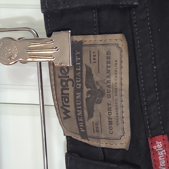 Wrangler 36 X 30- Jeans NEW Black Regular Fit Straight Leg Comfort Flex - Picture 9 of 12